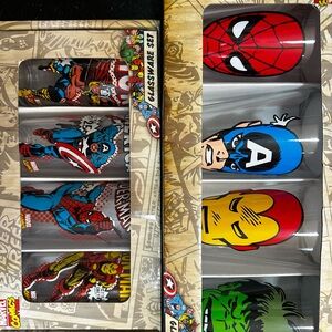 Marvel Superhero Glass Set